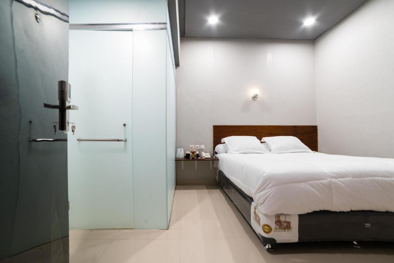 Glamour Hotel And Spa Медан Екстериор снимка