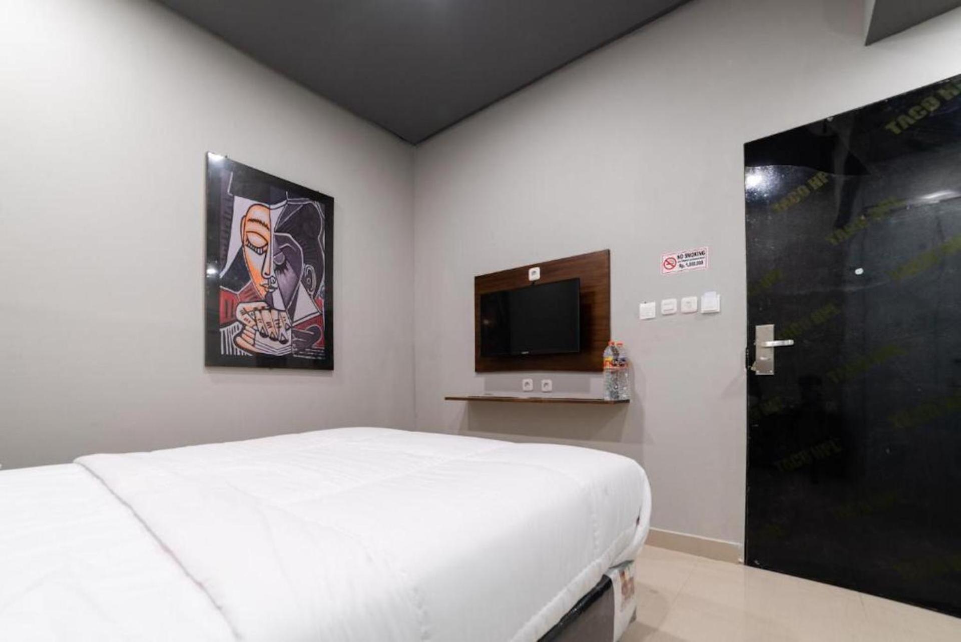 Glamour Hotel And Spa Медан Екстериор снимка